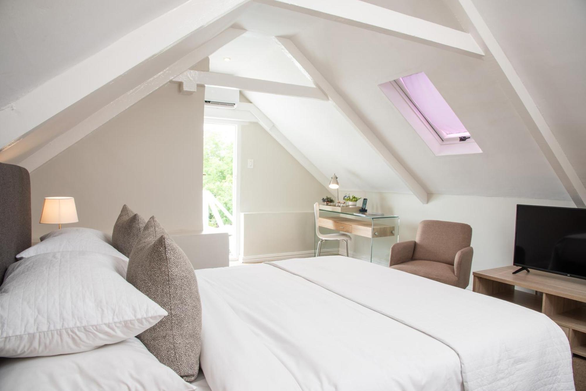 Loft Studio Room,1596864838:JPEG
